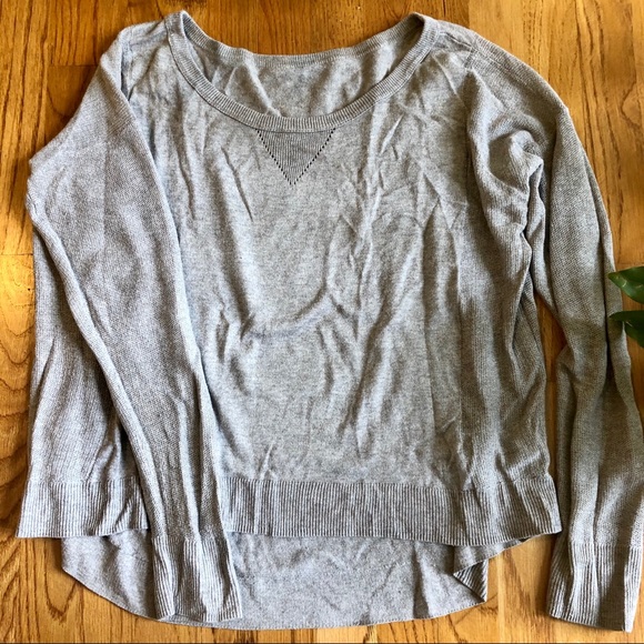 American Eagle Sweater - Picture 1 of 3
